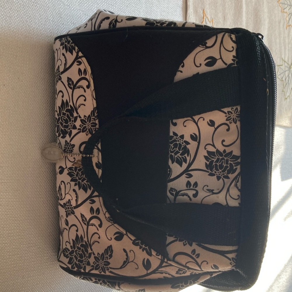 Lunch box